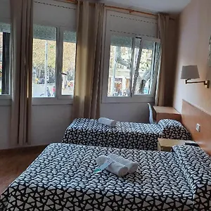 2* Πανσιόν Rio De Castro