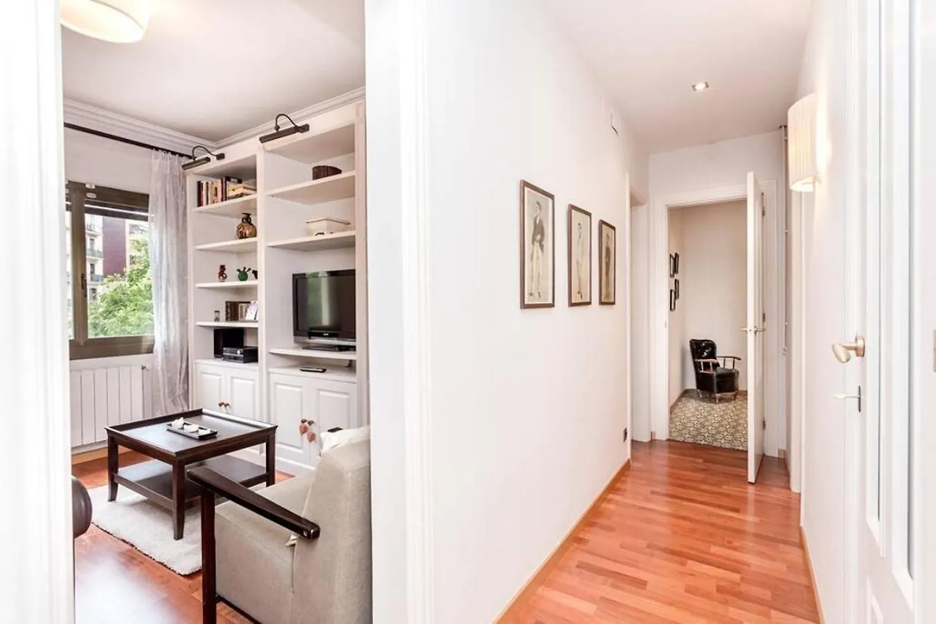 Central 2 Bedroom By Sagrada Familia Spain