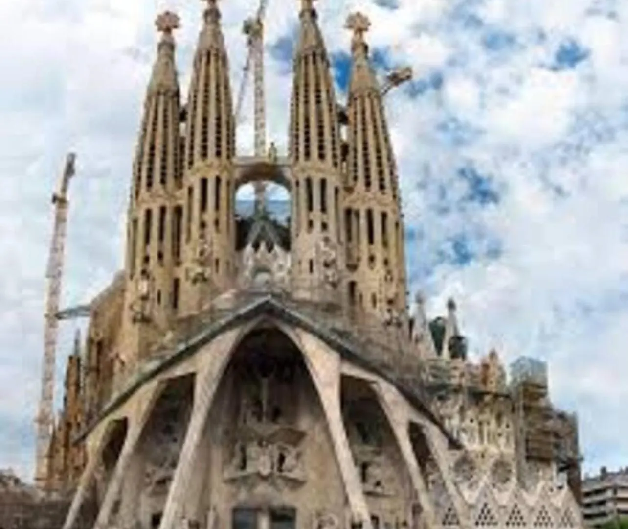 Central 2 Bedroom By Sagrada Familia
